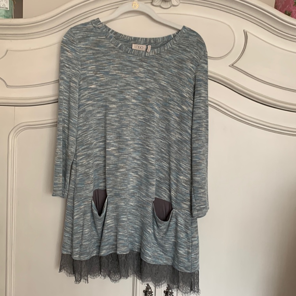Logo lace trim tunic